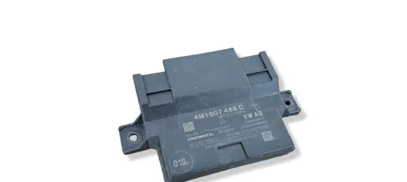 Audi A4 S4 B9 Gateway control module 4M1907468C
