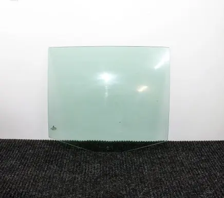 Volkswagen Touran II Rear door window glass 