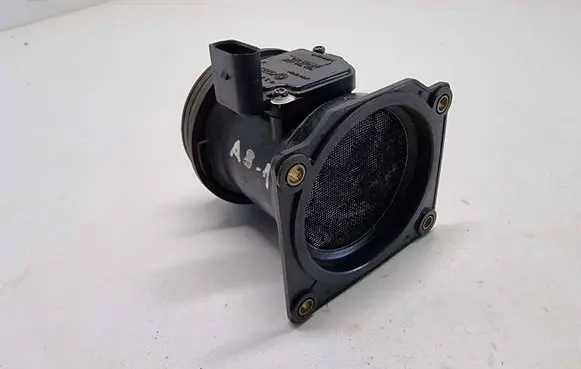 Audi A8 S8 D2 4D Mass air flow meter 078133471E
