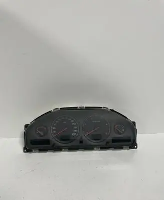 Volvo S60 Speedometer (instrument cluster) 8637996 9459821 69294630T