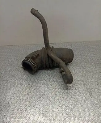 Nissan Terrano Air intake hose/pipe