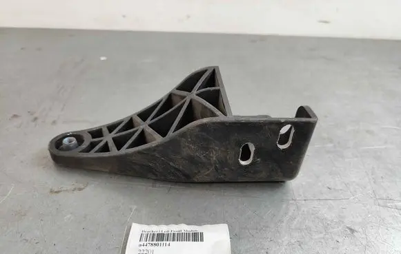 Mercedes-Benz Vito Viano W447 Radiator support slam panel bracket a4478801114