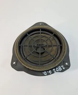 Audi A1 High frequency speaker in the rear doors 8X0035411B