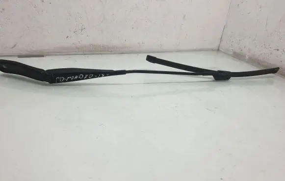 Ford Mondeo MK IV Front wiper blade arm 7S7117526CF