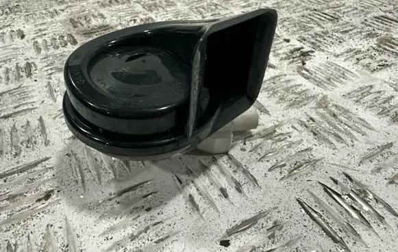 BMW 3 F30 F35 F31 Horn signal 0080402013