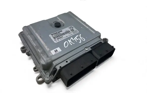 Volvo XC70 Engine control unit/module ECU 31336983 0281018414