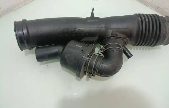 Lexus GS 250 350 300H 450H Intake resonator 1789831010