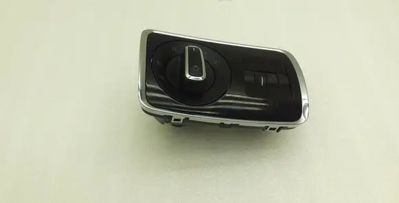 Skoda Superb B6 (3T) Light switch 3T0941431B