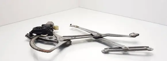 Mercedes-Benz E W210 Front door window regulator with motor 0130821709