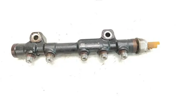 Peugeot 2008 I Fuel main line pipe 0445214318 9804776780 9676643880