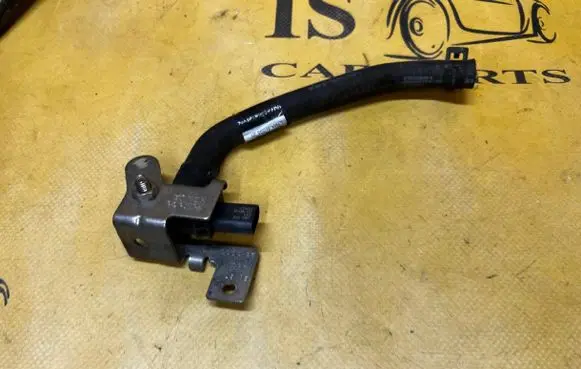 Ford Explorer VI Exhaust pressure sensor L1MA5H295JD FS7A9G824BA