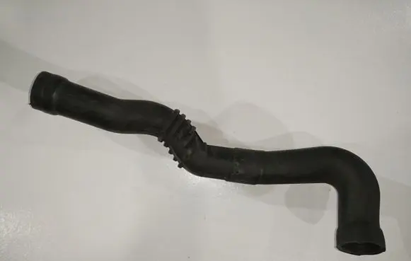 Mercedes-Benz GL X164 EGR valve line/pipe/hose A2731420283