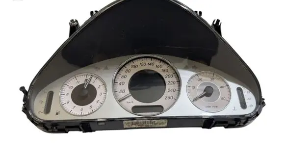 Mercedes-Benz E W211 Speedometer (instrument cluster) A2115406248 022664