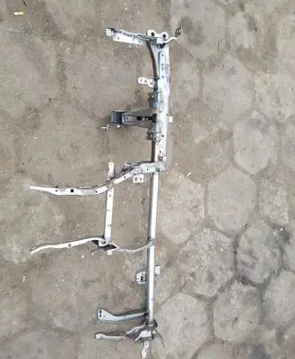Volkswagen Polo VI Dashboard cross member/frame bar 