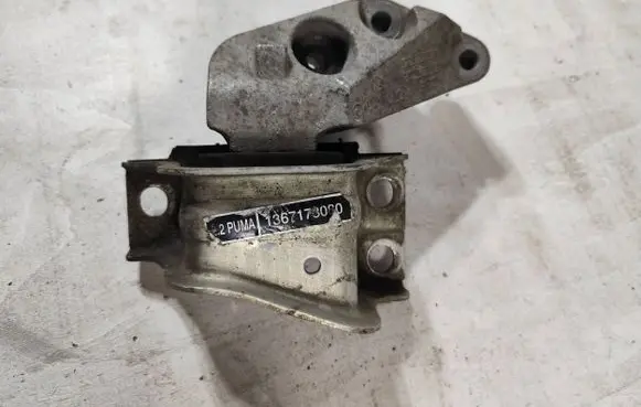 Citroen Jumper Engine mount bracket 1367173080
