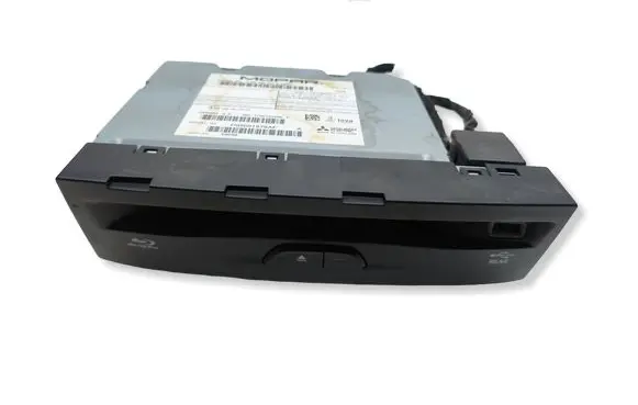 Chrysler Pacifica Radio/CD/DVD/GPS head unit 10R0513747 34W982A P05091978AF