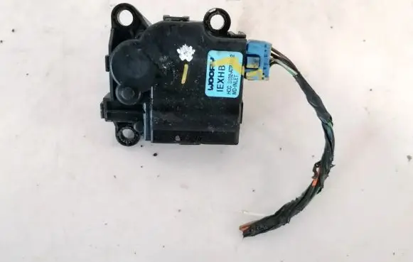 Mazda 323 Air flap motor/actuator d332atbaa02 d332-atbaa02