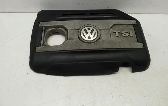 Volkswagen Tiguan Engine cover (trim) 06J103925