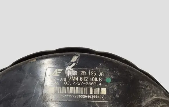 Volkswagen Sharan Brake booster YM212B195DA 7M4612100B