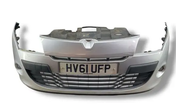 Renault Megane III Front bumper