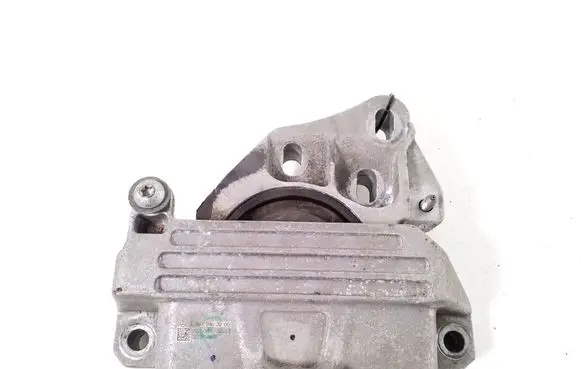 Mercedes-Benz A W177 Gearbox mount A2472403200
