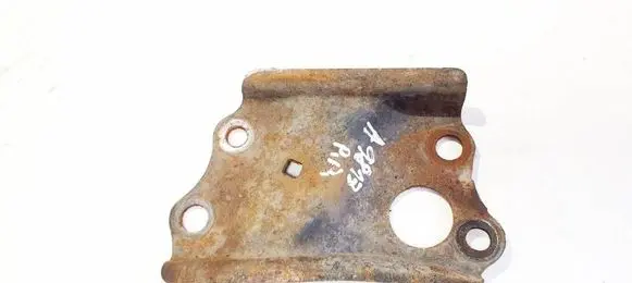 Toyota Avensis T270 Bracket in trunk/boot 