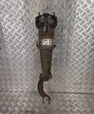 Audi RS6 C7 Air suspension front shock absorber 4G0616039AA