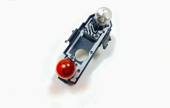 Peugeot 406 Tail light bulb cover holder