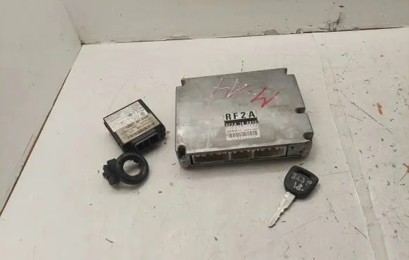 Engine ECU kit and lock set