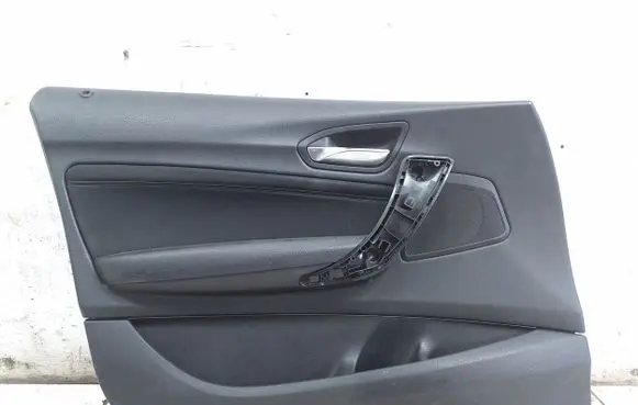 BMW 1 F20 F21 Front door card panel trim 4130566