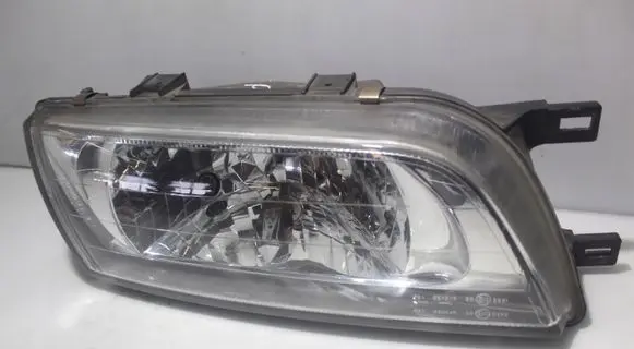 Nissan Almera Headlight/headlamp