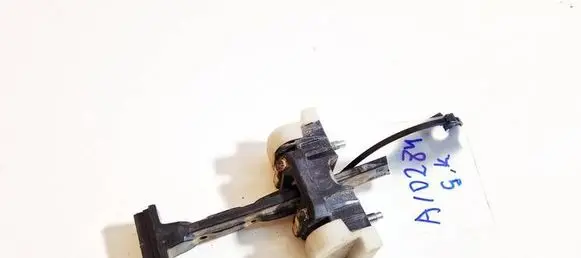 Opel Insignia A Rear door check strap stopper 