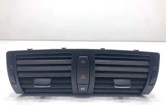 BMW 1 E81 E87 Dashboard side air vent grill/cover trim 7059189