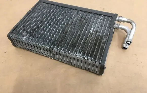 Air conditioning (A/C) radiator (interior)