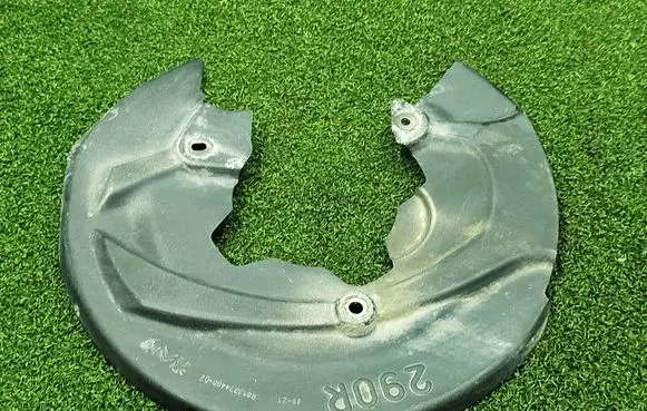 Peugeot 3008 II Rear wheel hub spindle/knuckle 9811774480