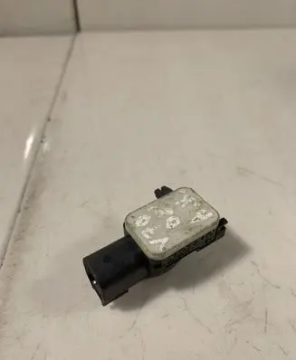 Volvo V70 Airbag deployment crash/impact sensor 31264395