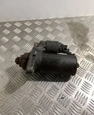Volkswagen Golf VI Starter motor 02Z911023F
