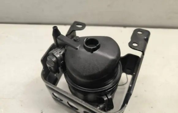 Land Rover Evoque I Fuel filter HJ329D202AD