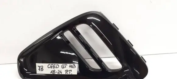KIA Ceed Front bumper lower grill 86662J7900