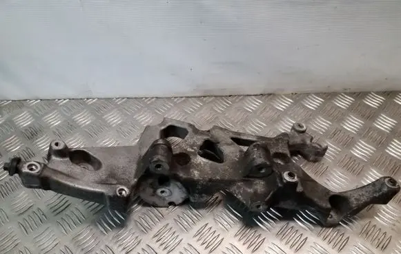 Jaguar XF X250 Generator/alternator bracket CX2310239AB