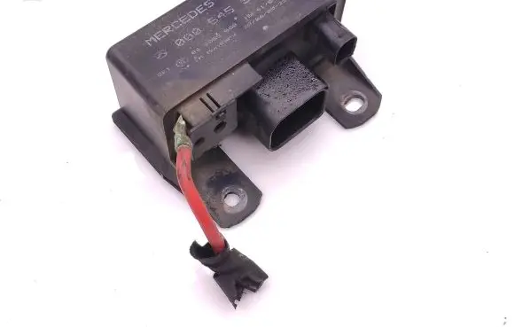 Mercedes-Benz Sprinter W906 Glow plug pre-heat relay 0005453515 899089000