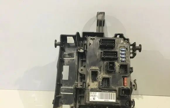 Peugeot 407 Fuse module S120017001H 2001710853267708 9656148180