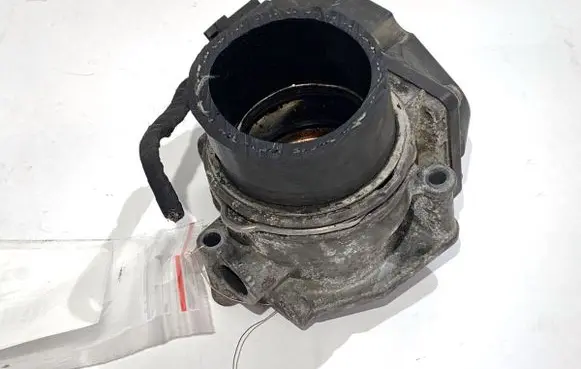 Volkswagen Golf V Engine shut-off valve 03G128063A