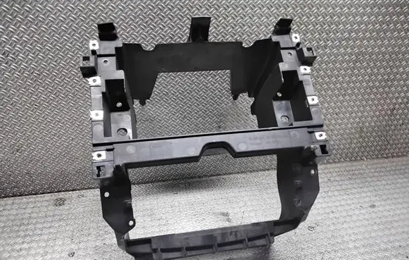 Smart ForFour I Radio/GPS head unit trim JC326745008