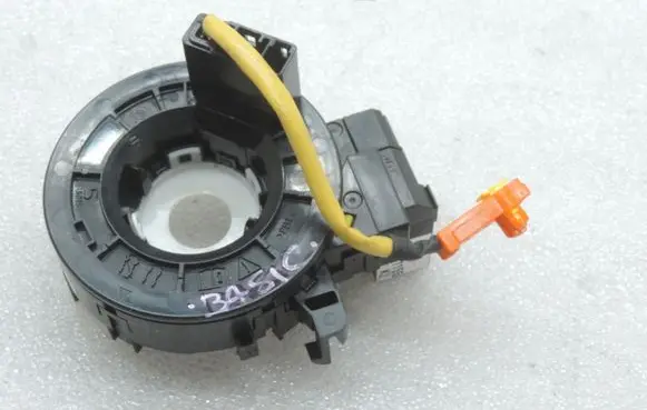 Toyota Avensis T270 Airbag slip ring squib (SRS ring) 8430705030