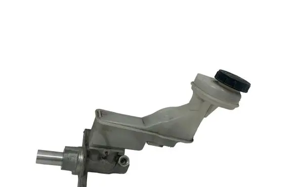 Nissan Qashqai Master brake cylinder 204X24278