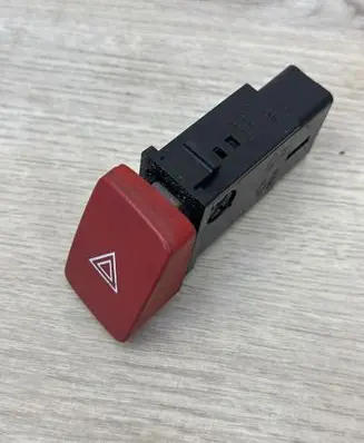 Hyundai Tucson JM Hazard light switch 93790 2E000 40819