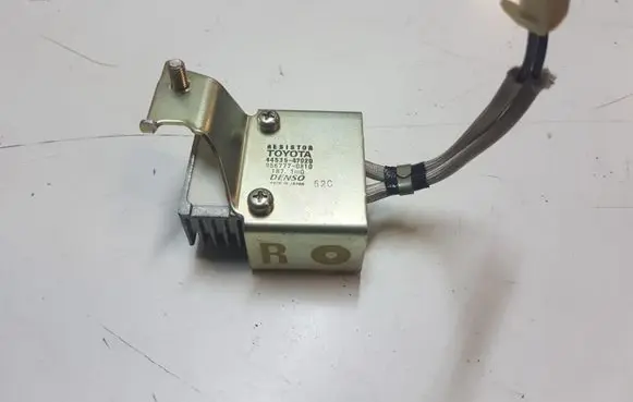 Toyota Prius (XW20) Heater blower motor/fan resistor 4453547020 0567770810