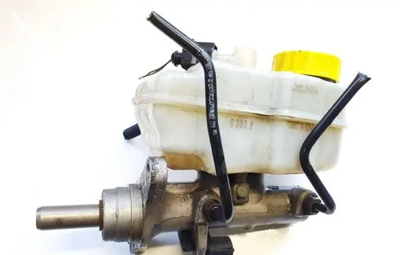 Seat Ibiza IV (6J,6P) Master brake cylinder 5669