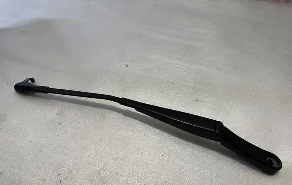 Porsche Cayenne (92A) Windshield/front glass wiper blade 7P0955409